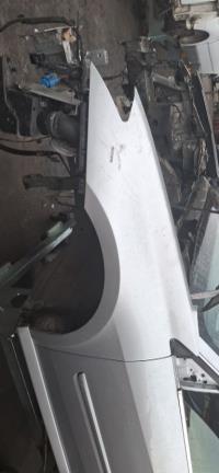 Aile avant gauche, Renault Laguna 3 · Phase 1