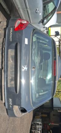Malle/Hayon arrière, Peugeot 206+