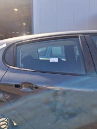 Vitre arrière droit, Peugeot 208 1 · Phase 1