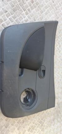 Panneau de porte avant gauche, Renault Clio 3 · Phase 2
