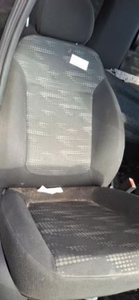 Siège avant droit, Opel Corsa D · Phase 2