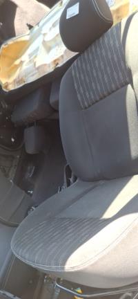 Siège avant gauche, Dacia Sandero 1