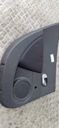 Panneau de porte arrière gauche, Renault Clio 3 · Phase 1