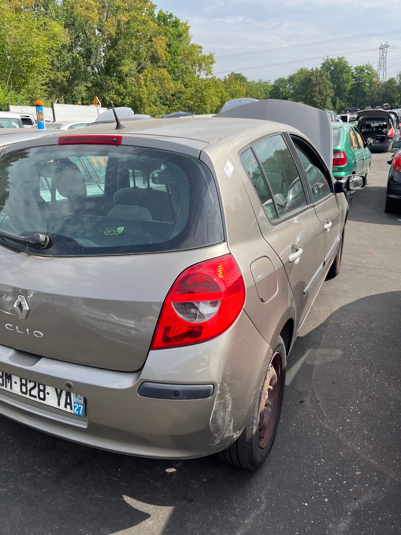 Foto pieza de coche