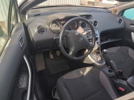 Foto pieza de coche