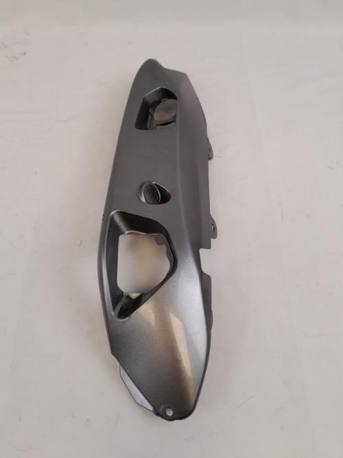 pièce détachée occasion Cache sous selle gauche