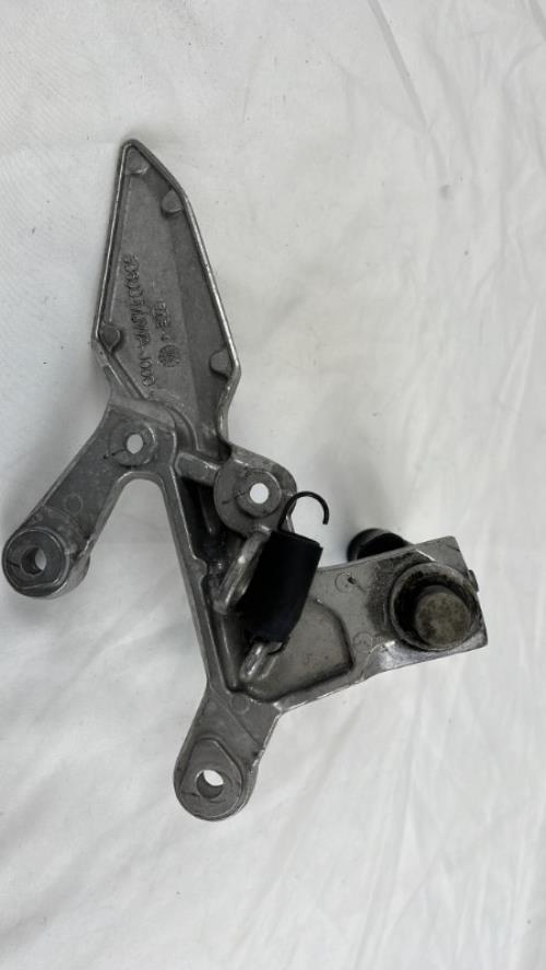 pièce détachée occasion Platine avant droite