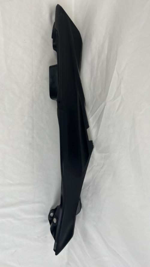 pièce détachée occasion Cache carenage coque arriere droit YAMAHA