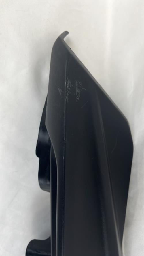 pièce détachée occasion Cache carenage coque arriere droit