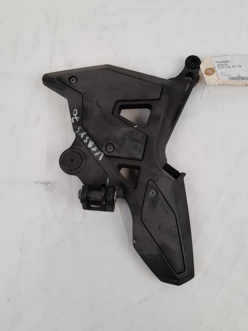pièce détachée occasion Platine avant droite KAWASAKI