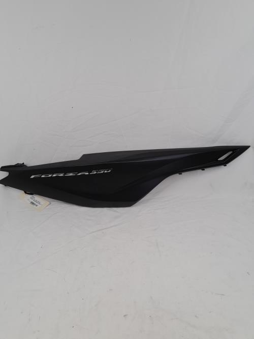 pièce détachée occasion Cache carenage coque arriere droit HONDA