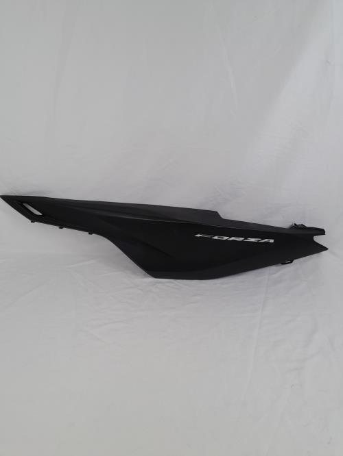 pièce détachée occasion Cache carenage coque arriere gauche HONDA