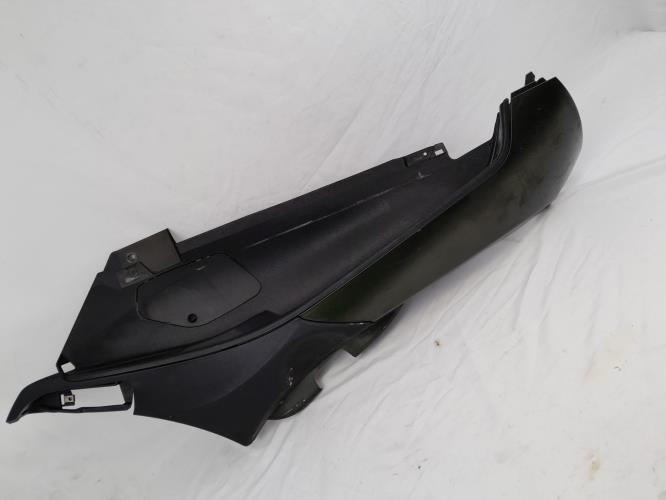 pièce détachée occasion Plancher marche pied droit PIAGGIO