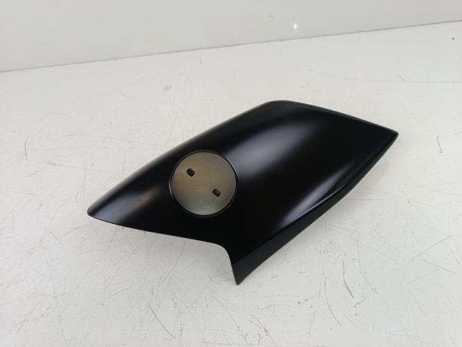 pièce détachée occasion Cache lateral droit YAMAHA