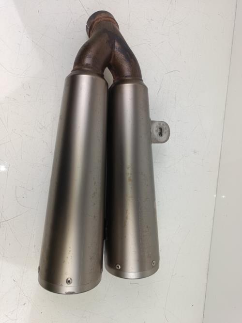 pièce détachée occasion Silencieux (echappement) BMW