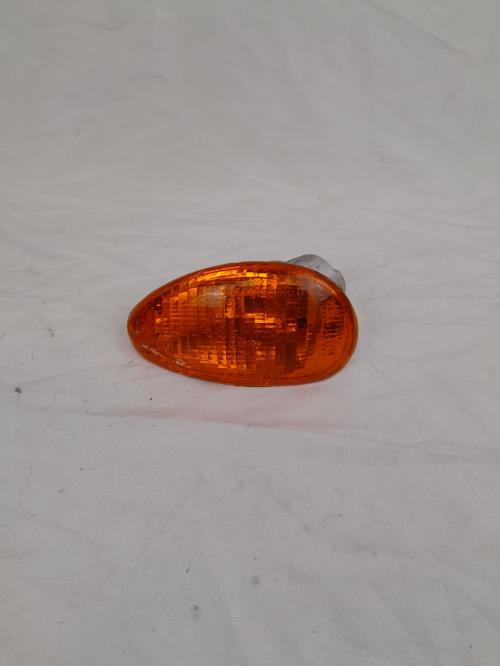pièce détachée occasion Clignotant avant droit PIAGGIO