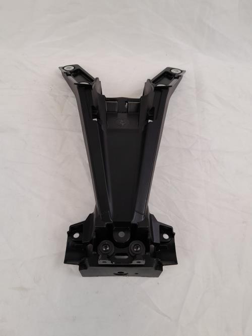 pièce détachée occasion Support garde boue arriere HONDA