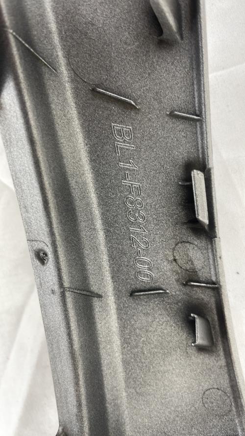 pièce détachée occasion Cache guidon arriere