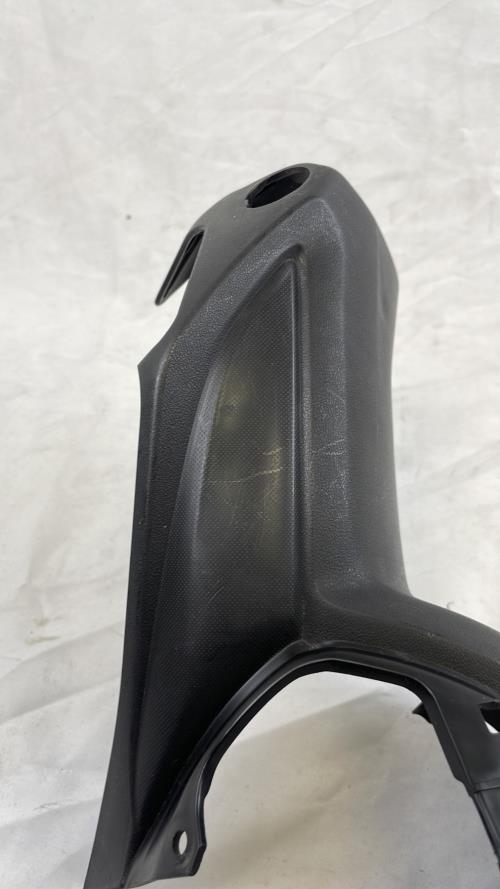 pièce détachée occasion Cache guidon superieur