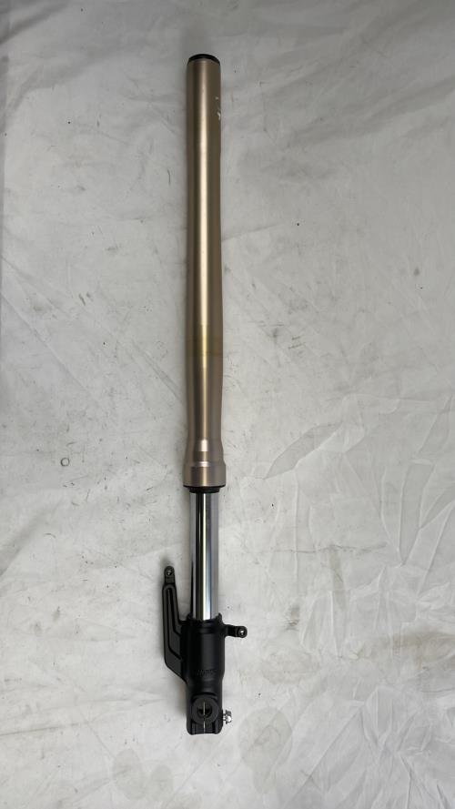 pièce détachée occasion Tube de fourche droit HONDA