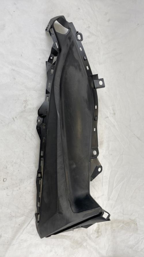 pièce détachée occasion Plancher marche pied droit YAMAHA