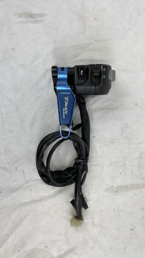 pièce détachée occasion Commodo droit YAMAHA