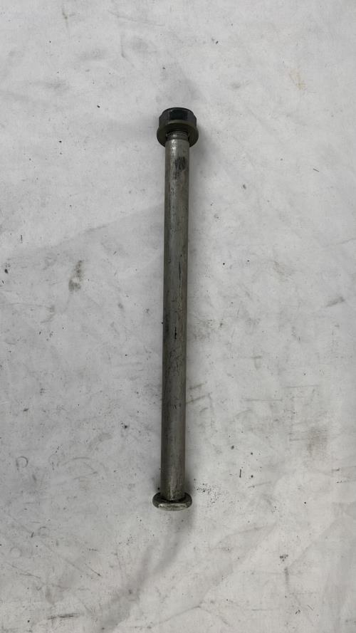 pièce détachée occasion Axe de roue arriere YAMAHA