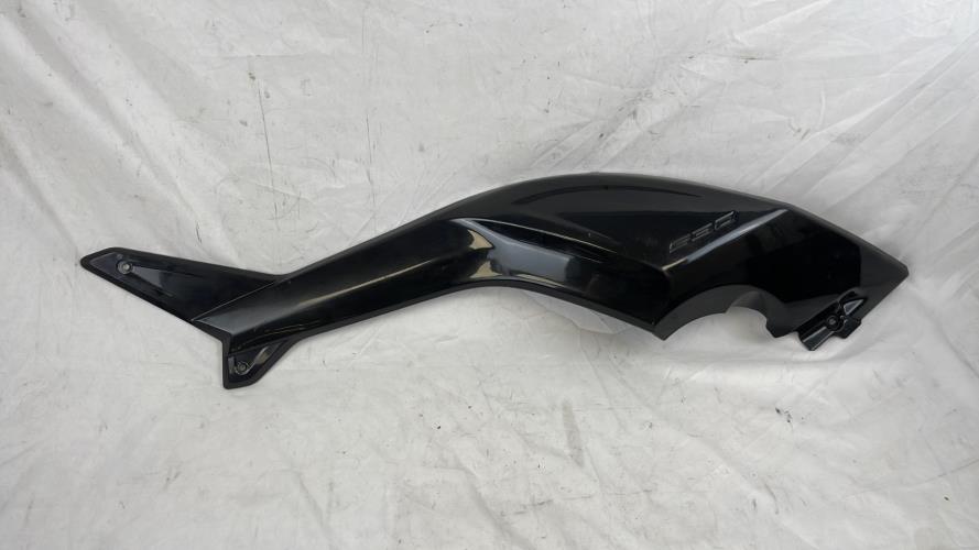 pièce détachée occasion Cache lateral gauche YAMAHA