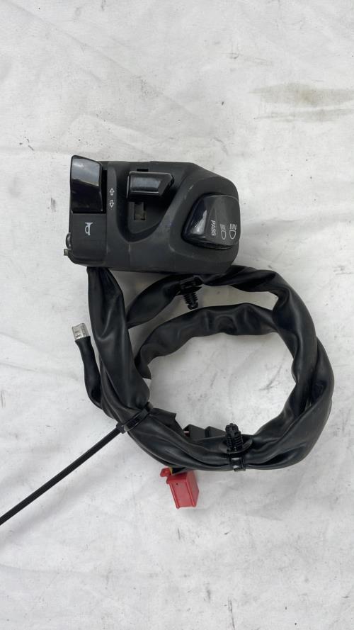 pièce détachée occasion Commodo gauche YAMAHA