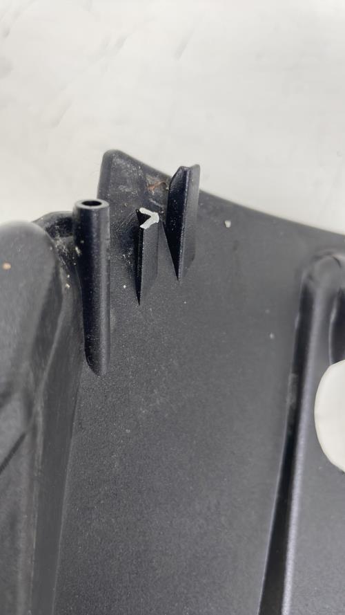 pièce détachée occasion Cache carenage v avant