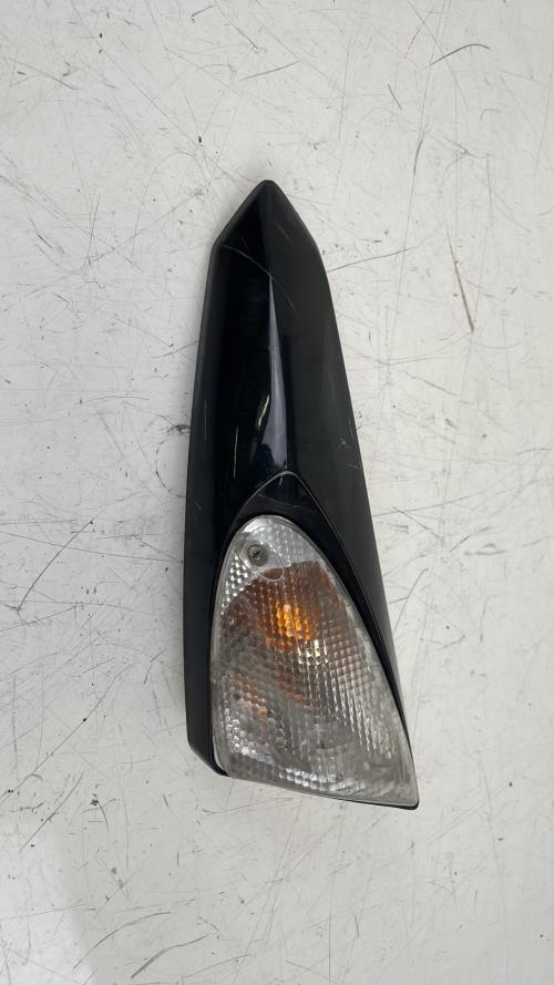 pièce détachée occasion Clignotant avant gauche PIAGGIO