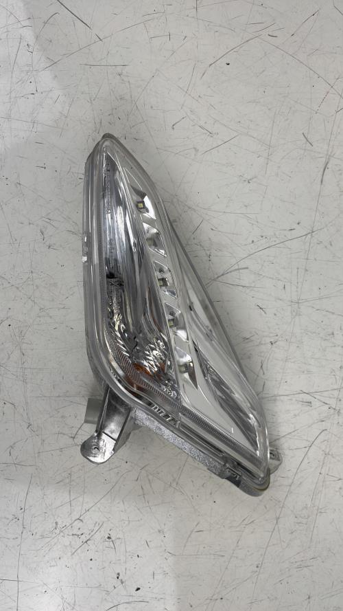 pièce détachée occasion Clignotant avant gauche PIAGGIO