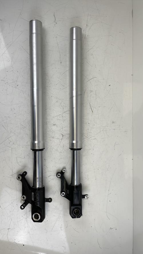 pièce détachée occasion Fourche complete BMW
