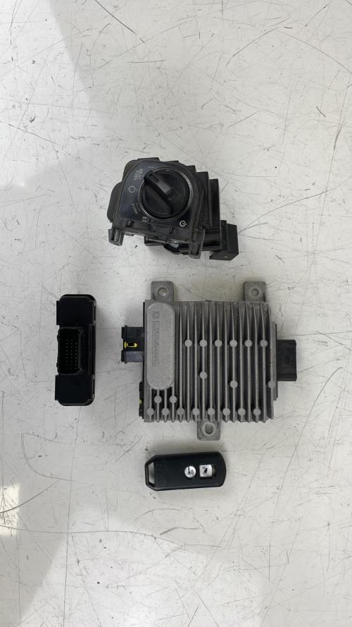 pièce détachée occasion Kit serrure HONDA
