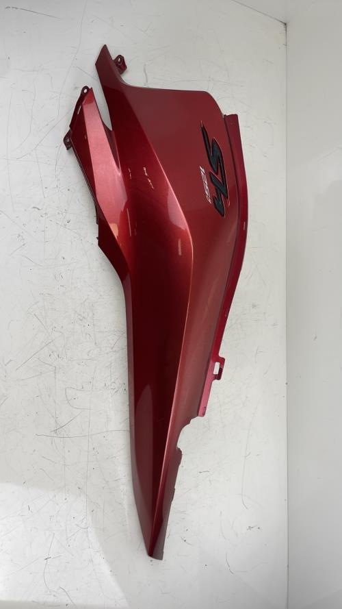 pièce détachée occasion Cache carenage coque arriere gauche HONDA