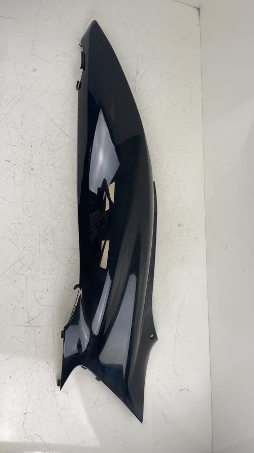 pièce détachée occasion Cache carenage coque arriere droit HONDA