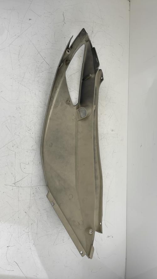 pièce détachée occasion Cache carenage coque arriere gauche QUADRO