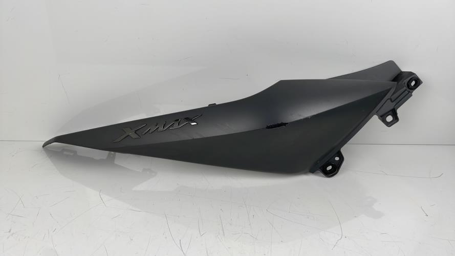 pièce détachée occasion Cache carenage coque arriere droit YAMAHA