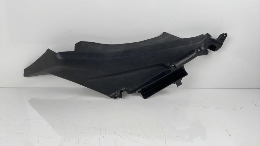 pièce détachée occasion Support garde boue arriere YAMAHA