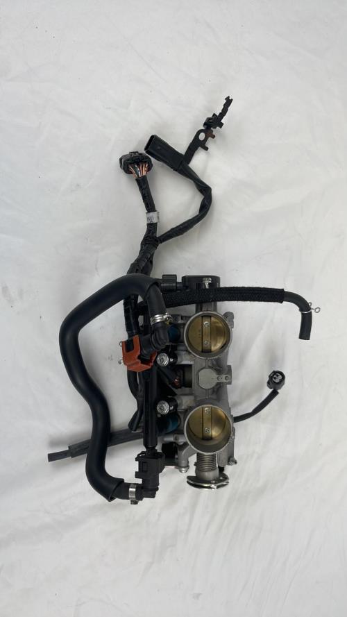 pièce détachée occasion Rampe d'injection YAMAHA