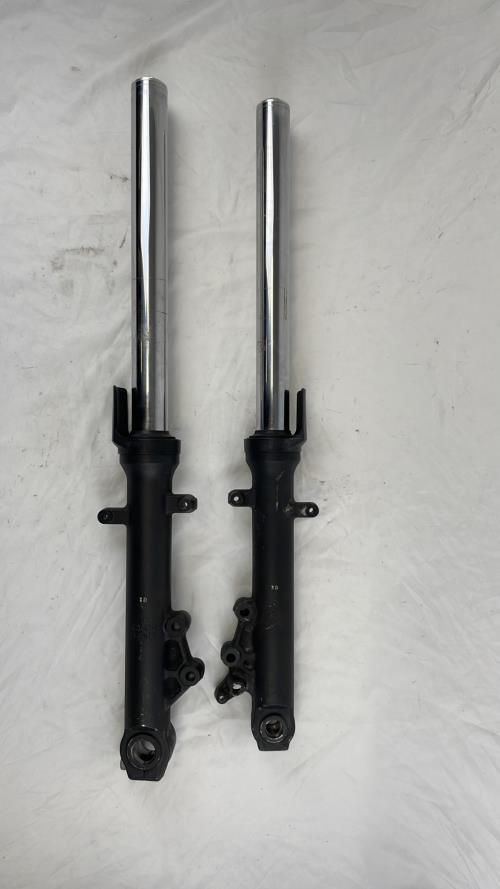 pièce détachée occasion Fourche complete KAWASAKI