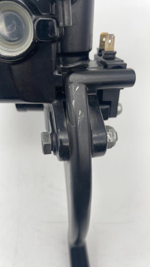 pièce détachée occasion Maitre cylindre frein avant