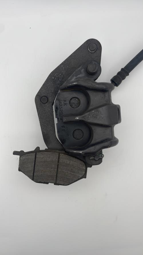 pièce détachée occasion Etrier de frein avant YAMAHA