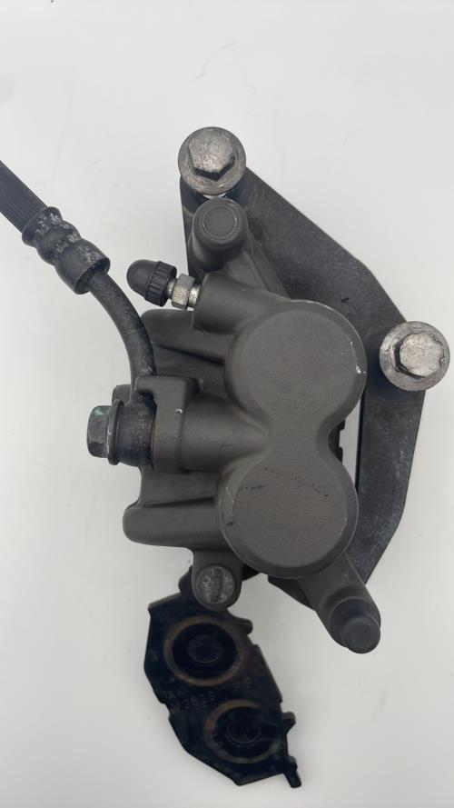 pièce détachée occasion Etrier de frein avant