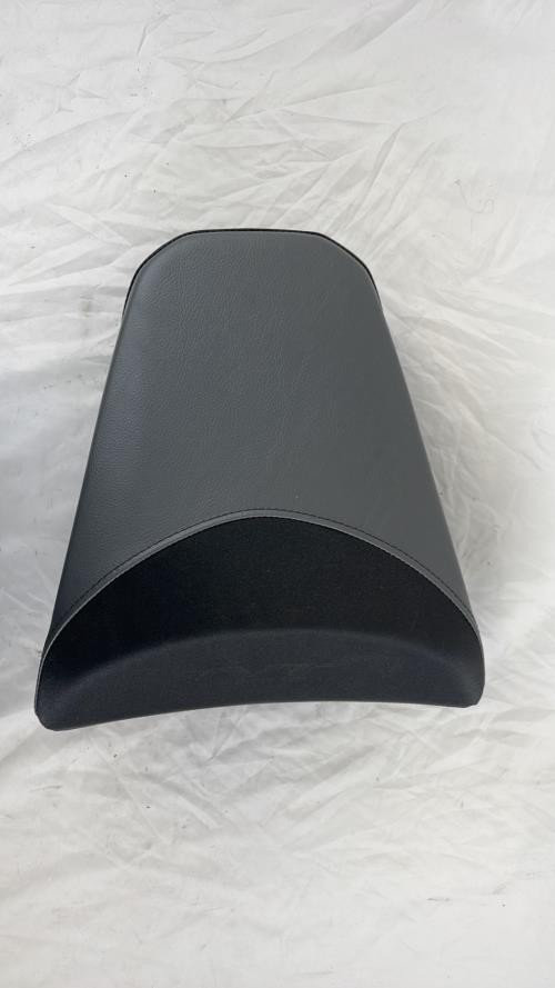 pièce détachée occasion Selle passager HONDA