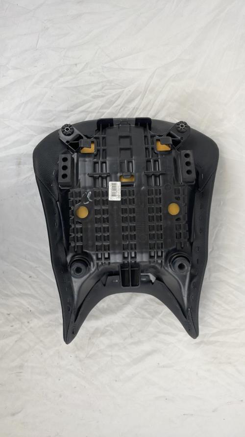 pièce détachée occasion Selle conducteur HONDA