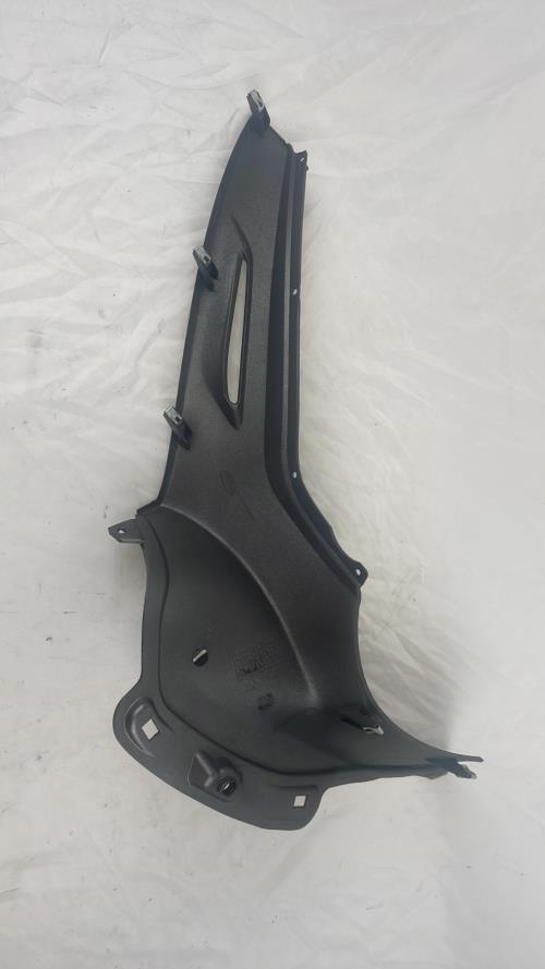 pièce détachée occasion Cache lateral gauche