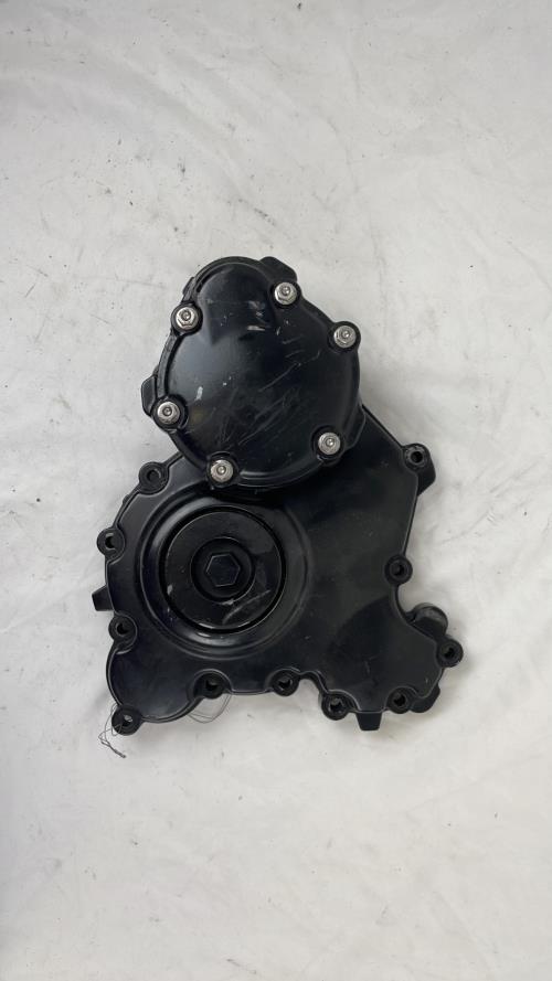 pièce détachée occasion Carter moteur droit TRIUMPH