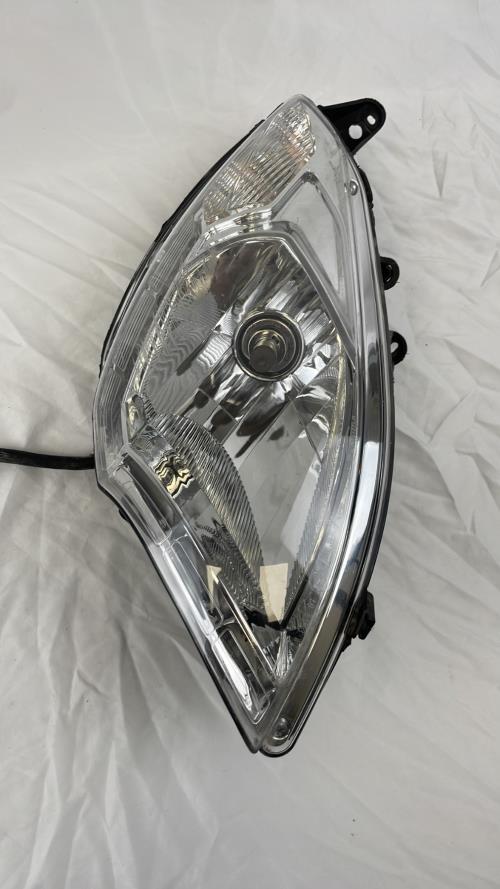 pièce détachée occasion Optique avant droit (feux)(phare) PEUGEOT