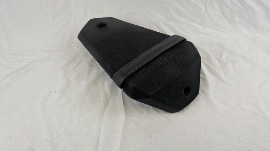 pièce détachée occasion Selle passager YAMAHA